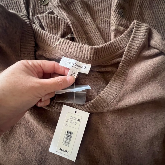 Westbound Plus Size 2XL Sweater top. Super soft Mocha Brown. Ribbed bottom Crew - Picture 9 of 12